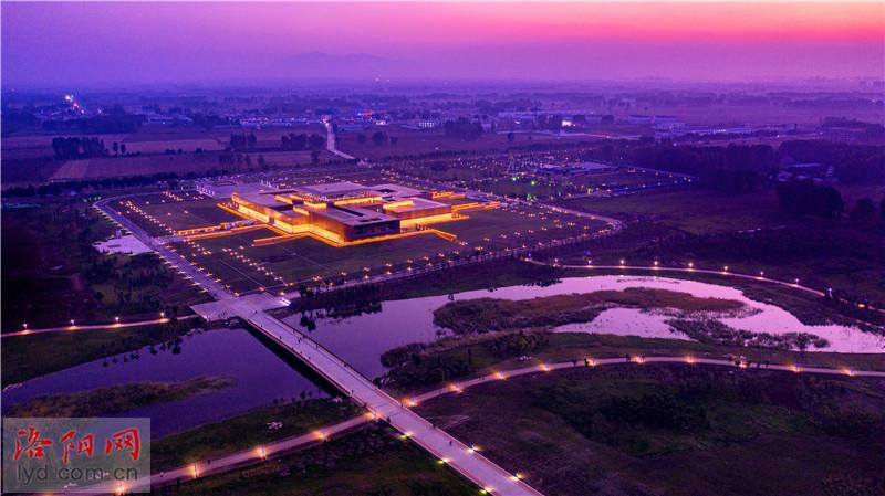 推动洛阳文化繁荣昌盛，提升国际文化旅游名城建设水平