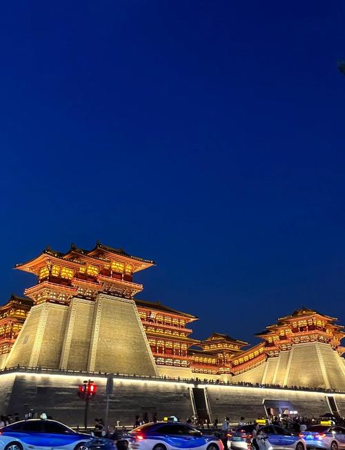 洛阳旅游必去景点和美食推荐，本地人亲测！